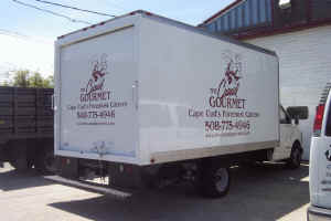 cas gour box.jpg (119176 bytes)