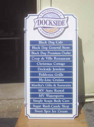 dockside.jpg (100810 bytes)